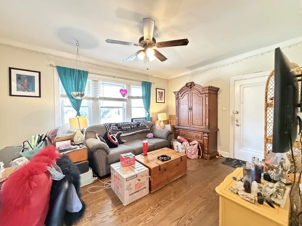 648 W Roscoe St, ,  60657, USA 60657-unit#2N-Chicago-IL