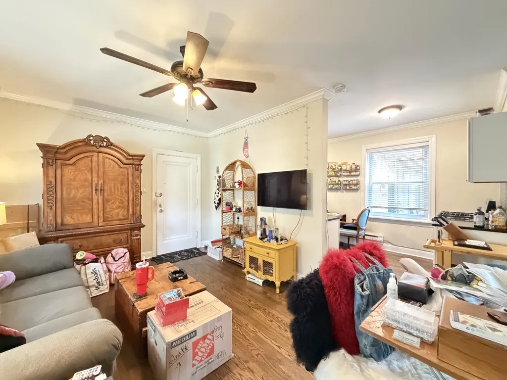 648 W Roscoe St, ,  60657, USA 60657-unit#2N-Chicago-IL