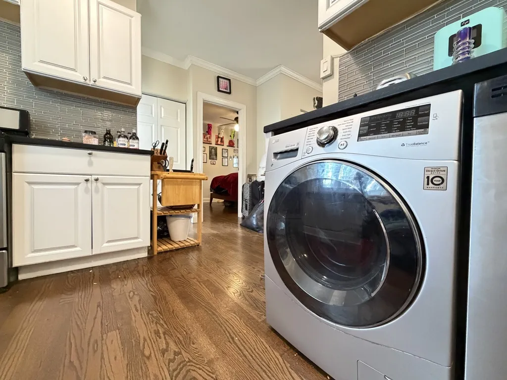 648 W Roscoe St, ,  60657, USA 60657-unit#2N-Chicago-IL