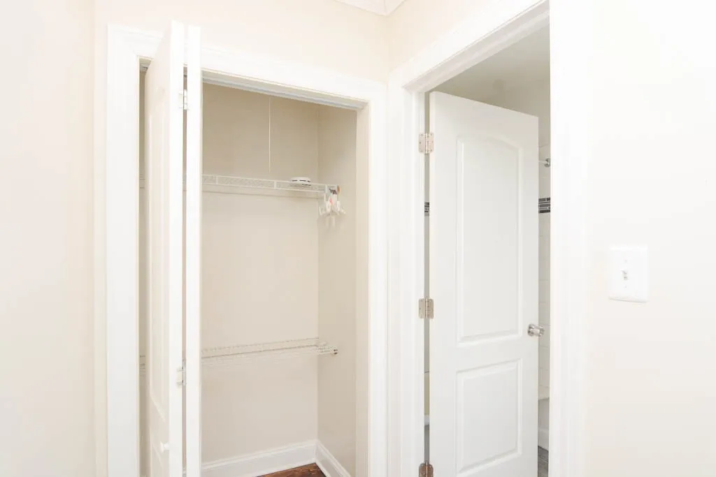 1056 W Lill Ave, ,  60614, USA 60614-unit#1-Chicago-IL