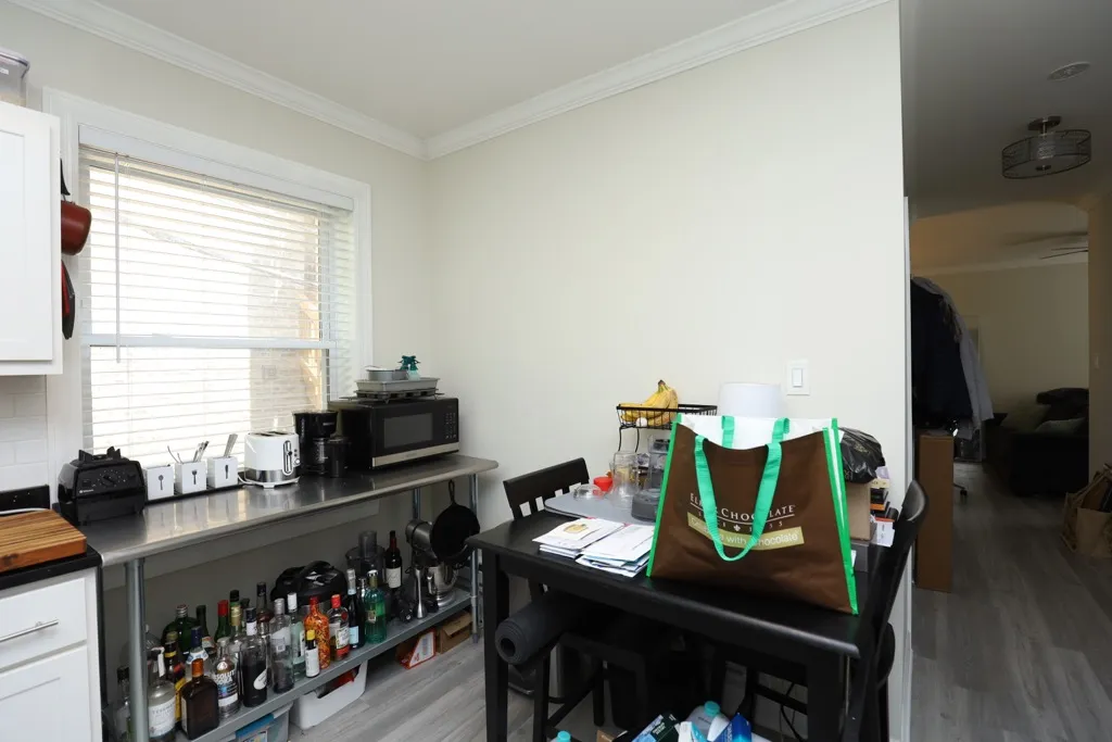 646 W Roscoe St, ,  60657, USA 60657-unit#1N-Chicago-IL