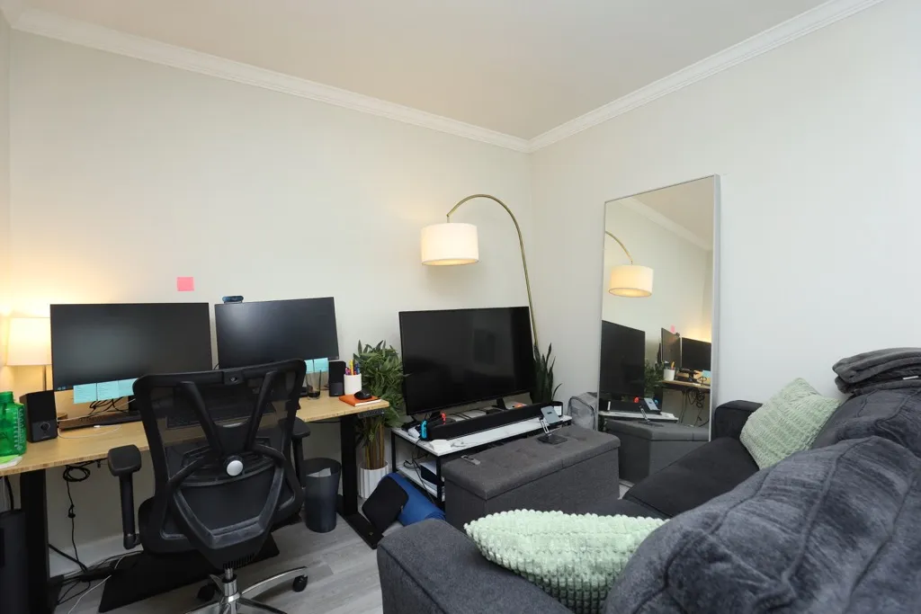 646 W Roscoe St, ,  60657, USA 60657-unit#1N-Chicago-IL