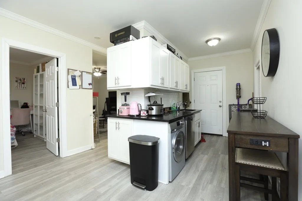 837 W Cornelia Ave, , 60657, USA 60657-unit#1N-Chicago-IL