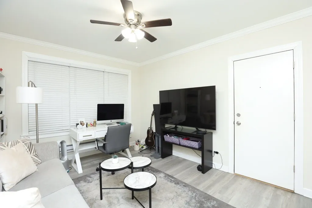 837 W Cornelia Ave, , 60657, USA 60657-unit#1N-Chicago-IL