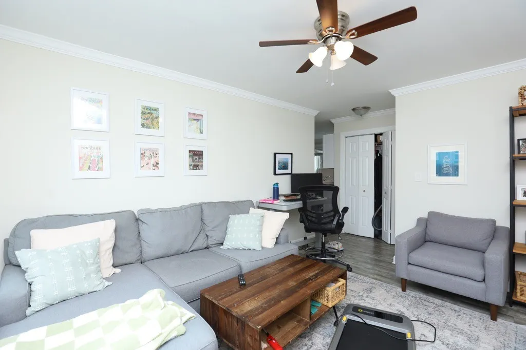 837 W Cornelia Ave, ,  60657, USA 60657-unit#3S-Chicago-IL