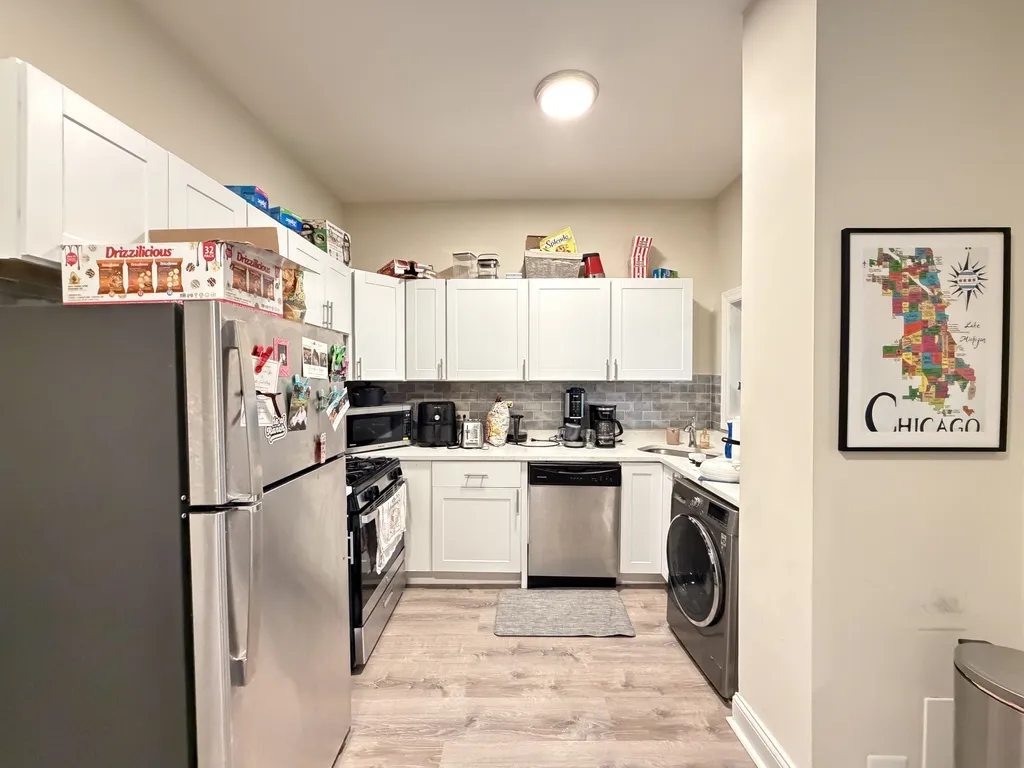 854 W George St, , 60657, USA 60657-unit#3-Chicago-IL