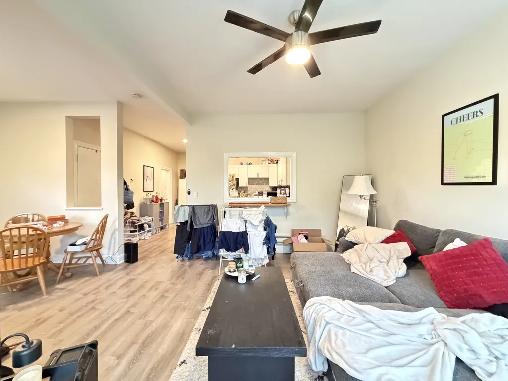 854 W George St, , 60657, USA 60657-unit#3-Chicago-IL