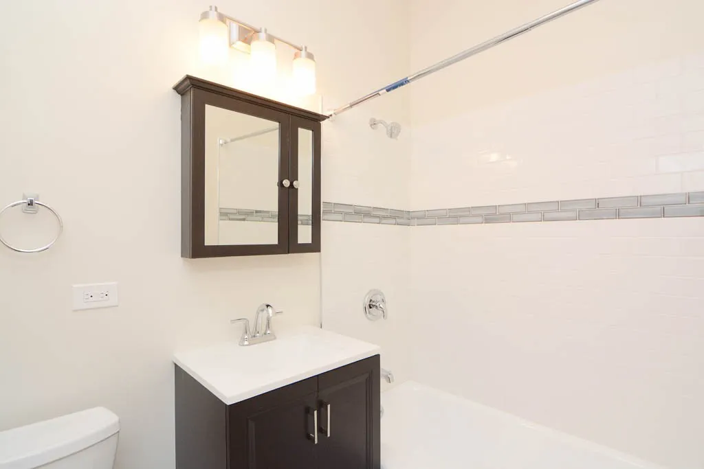 2905 N Mildred Ave, ,  60657, USA 60657-unit#2-Chicago-IL