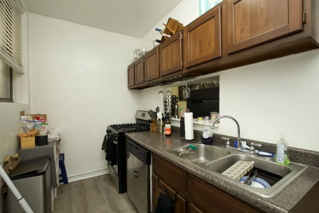 724 W Roscoe St, , 60657, USA 60657-unit#2S-Chicago-IL