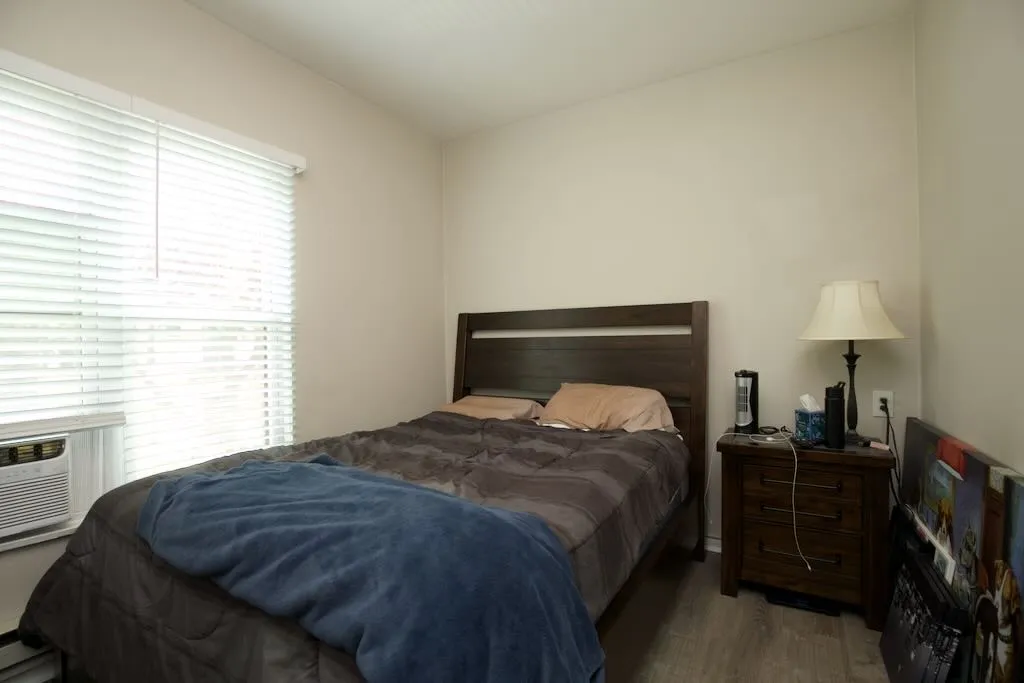 724 W Roscoe St, ,  60657, USA 60657-unit#2S-Chicago-IL