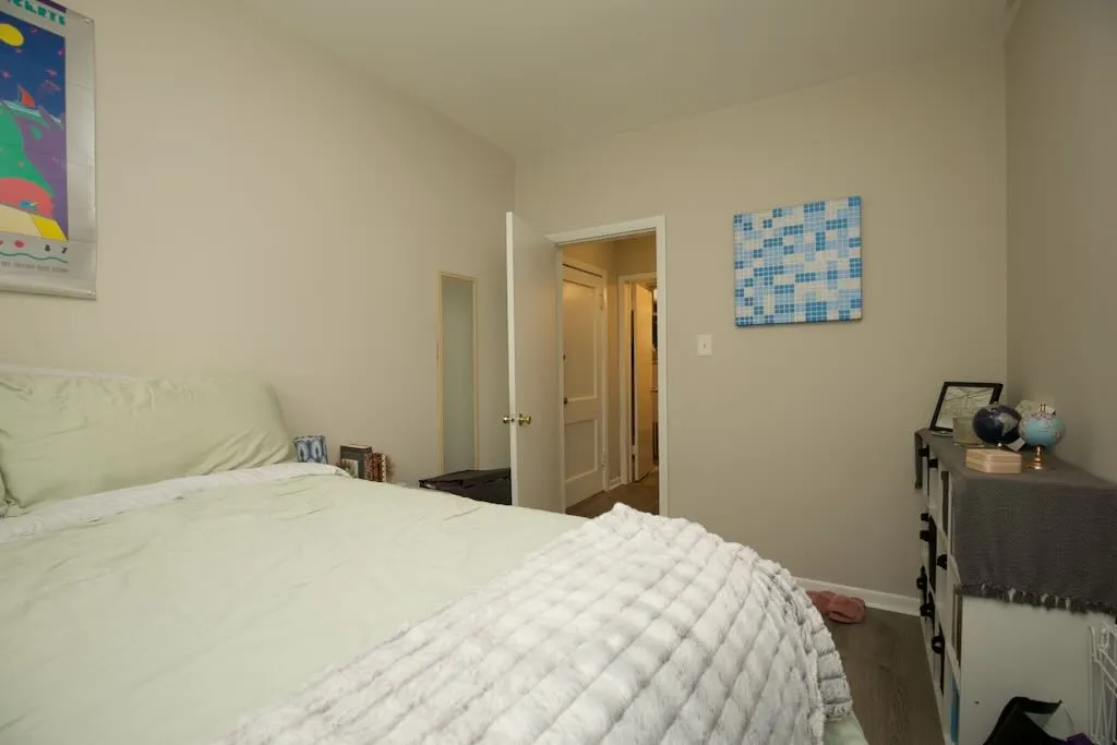 724 W Roscoe St, ,  60657, USA 60657-unit#2S-Chicago-IL