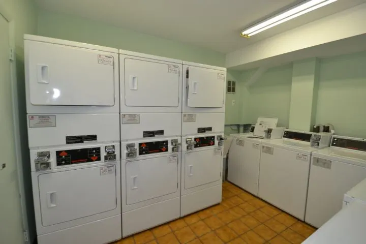 663 W Grace St, ,  60613, USA 60613-unit#101-Chicago-IL