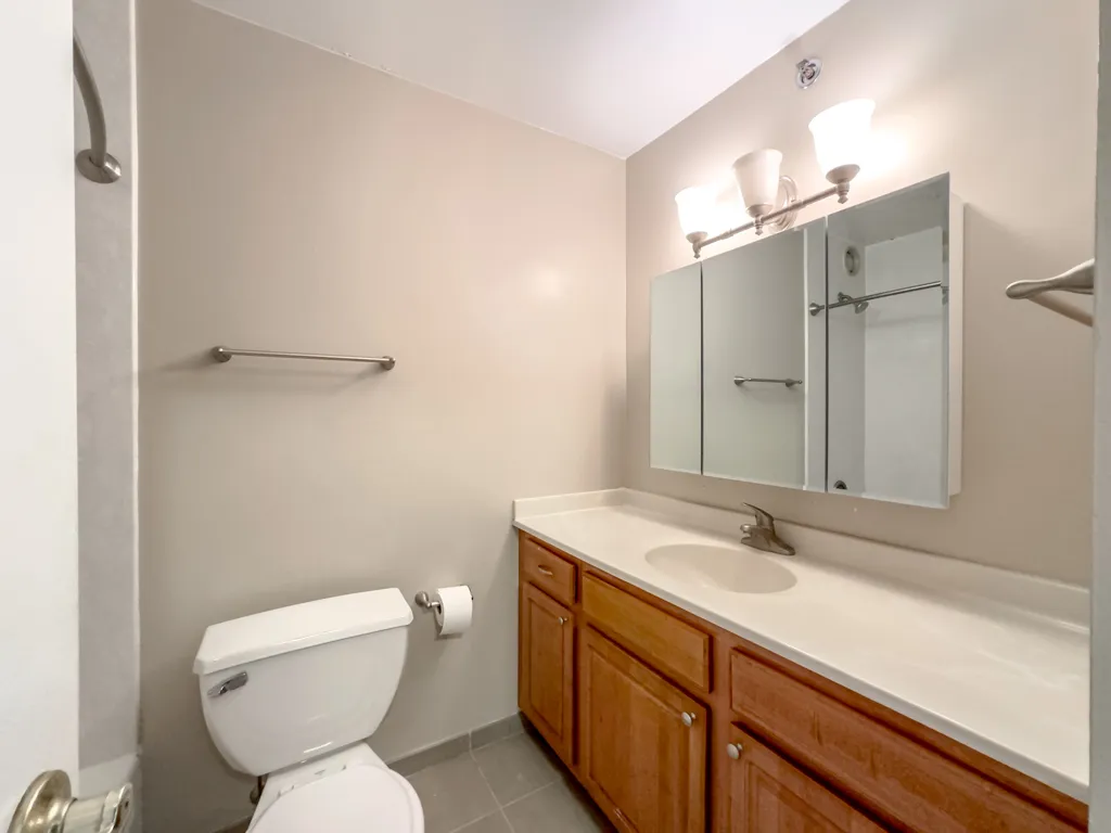 4334 N Hazel St, , 60613, USA 60613-unit#1708-Chicago-IL