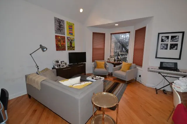 3121 N Hoyne Ave, , 60618, USA 60618-unit#2-Chicago-IL