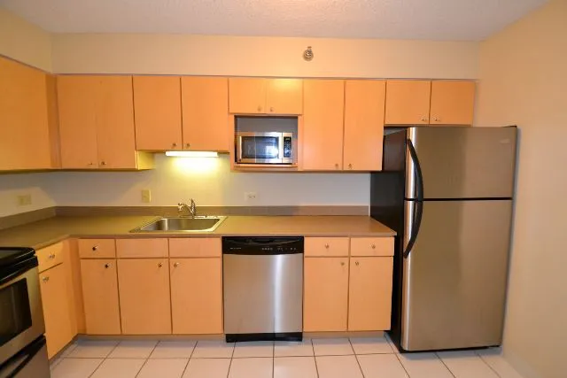 2555 N Clark St, , 60614, USA 60614-unit#301-Chicago-IL