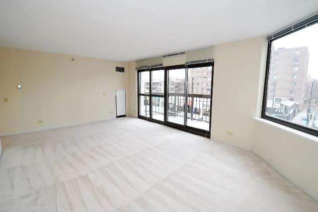2555 N Clark St, , 60614, USA 60614-unit#301-Chicago-IL