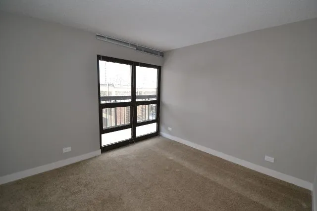 2555 N Clark St, ,  60614, USA 60614-unit#508-Chicago-IL