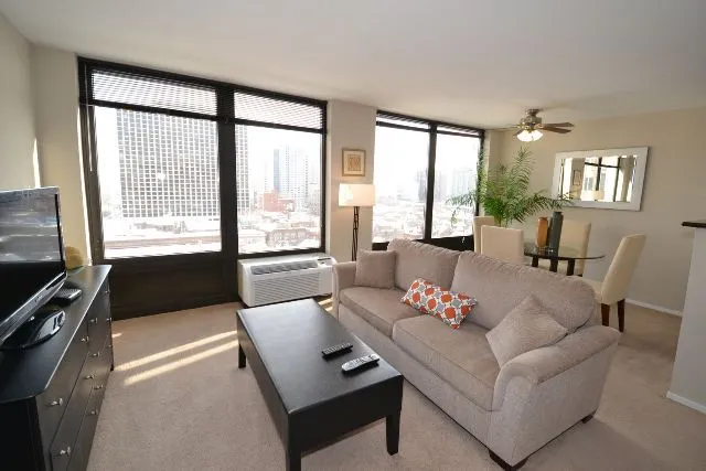 4334 N Hazel St, , 60613, USA 60613-unit#1615-Chicago-IL