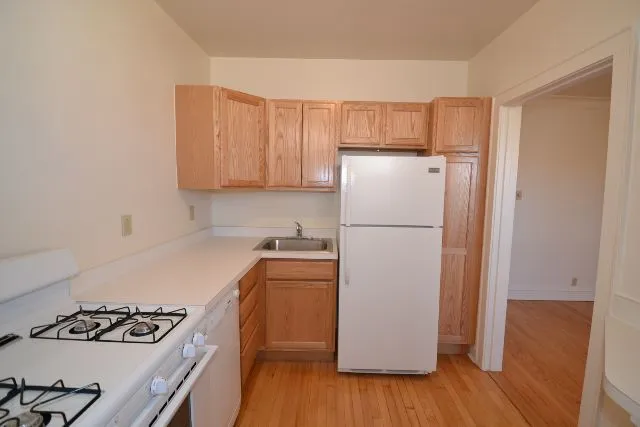 4303 N Francisco Ave, ,  60618, USA 60618-unit#3-Chicago-IL