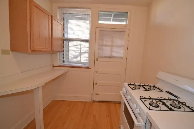4303 N Francisco Ave, ,  60618, USA 60618-unit#3-Chicago-IL
