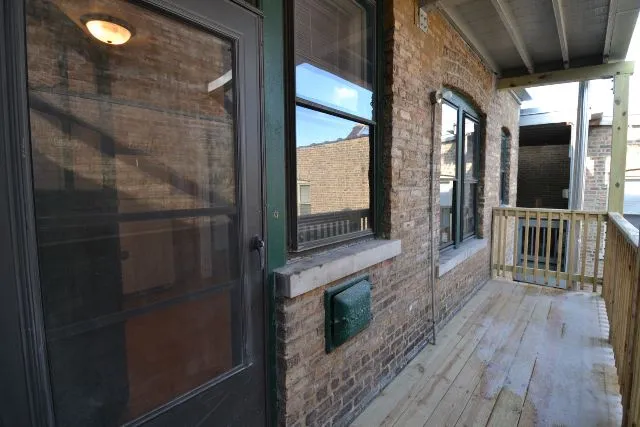 4303 N Francisco Ave, ,  60618, USA 60618-unit#3-Chicago-IL