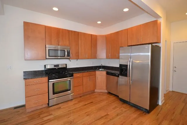 2835 N Damen Ave, , 60618, USA 60657-unit#1F-Chicago-IL