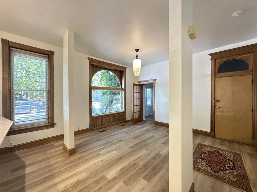 3559 N Ashland Ave, , 60657, USA 60657-unit#1R-Chicago-IL