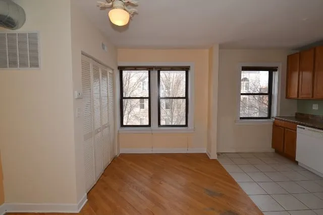 3325 N Lakewood Ave, , 60657, USA 60657-unit#2-Chicago-IL