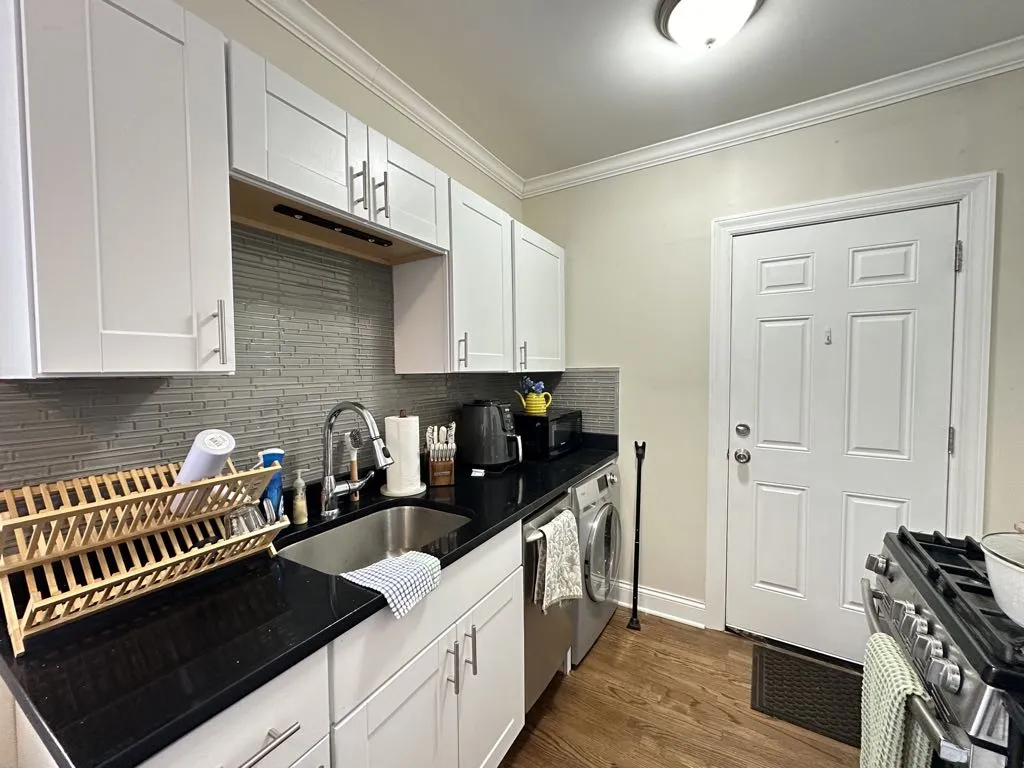 3817 N Greenview Ave, ,  60613, USA 60613-unit#1E-Chicago-IL
