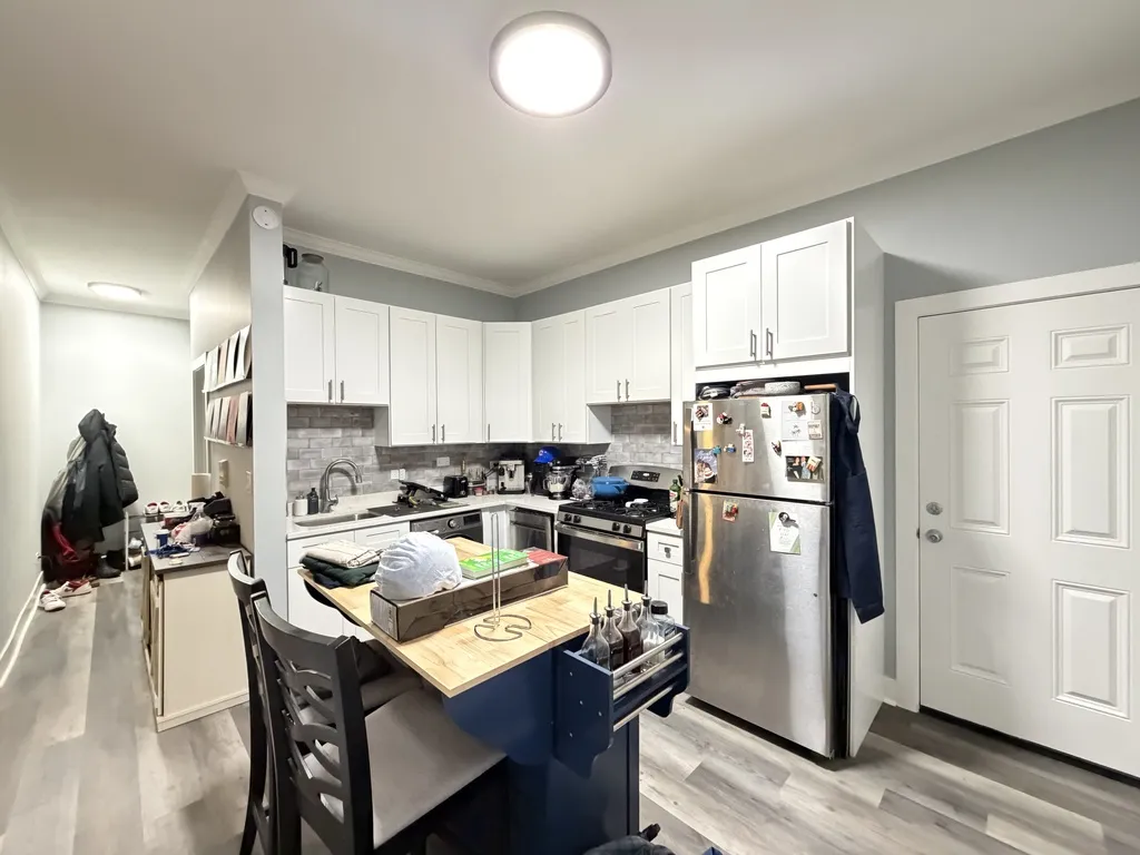 923 W Waveland Ave, ,  60613, USA 60657-unit#1D-Chicago-IL