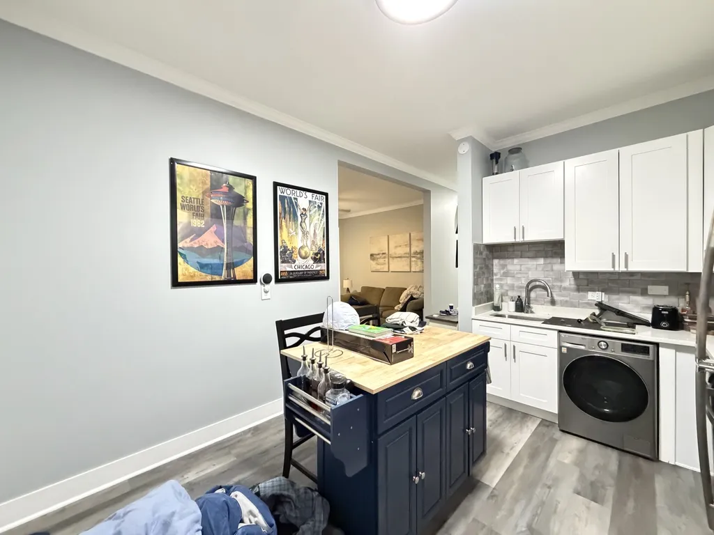 923 W Waveland Ave, ,  60613, USA 60657-unit#1D-Chicago-IL