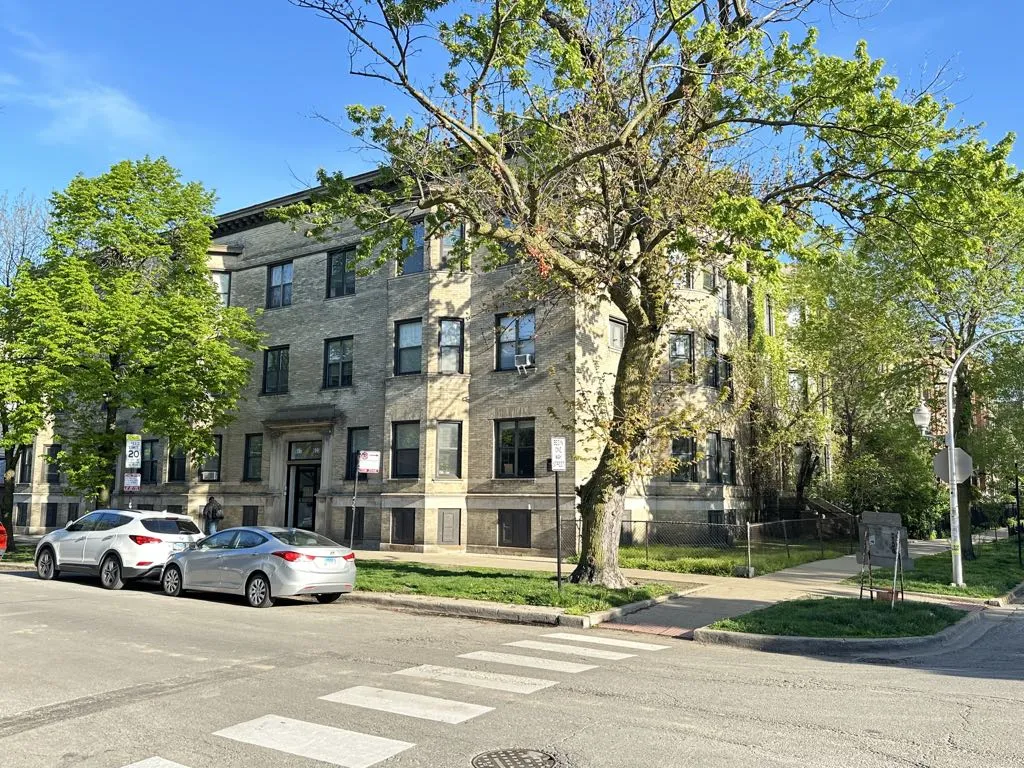 915 W Waveland Ave, , 60613, USA 60657-unit#1-Chicago-IL
