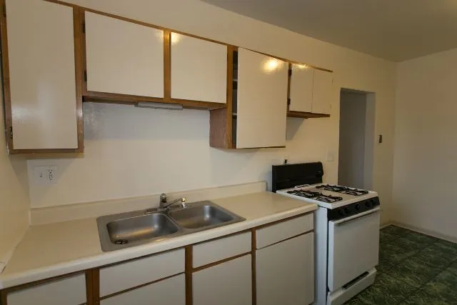 5746 N Winthrop Ave, ,  60660, USA 60660-unit#304-Chicago-IL