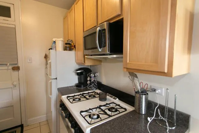 1253 W Henderson St, ,  60657, USA 60657-unit#3-Chicago-IL