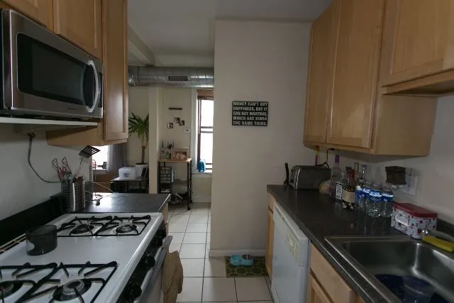 1253 W Henderson St, ,  60657, USA 60657-unit#3-Chicago-IL