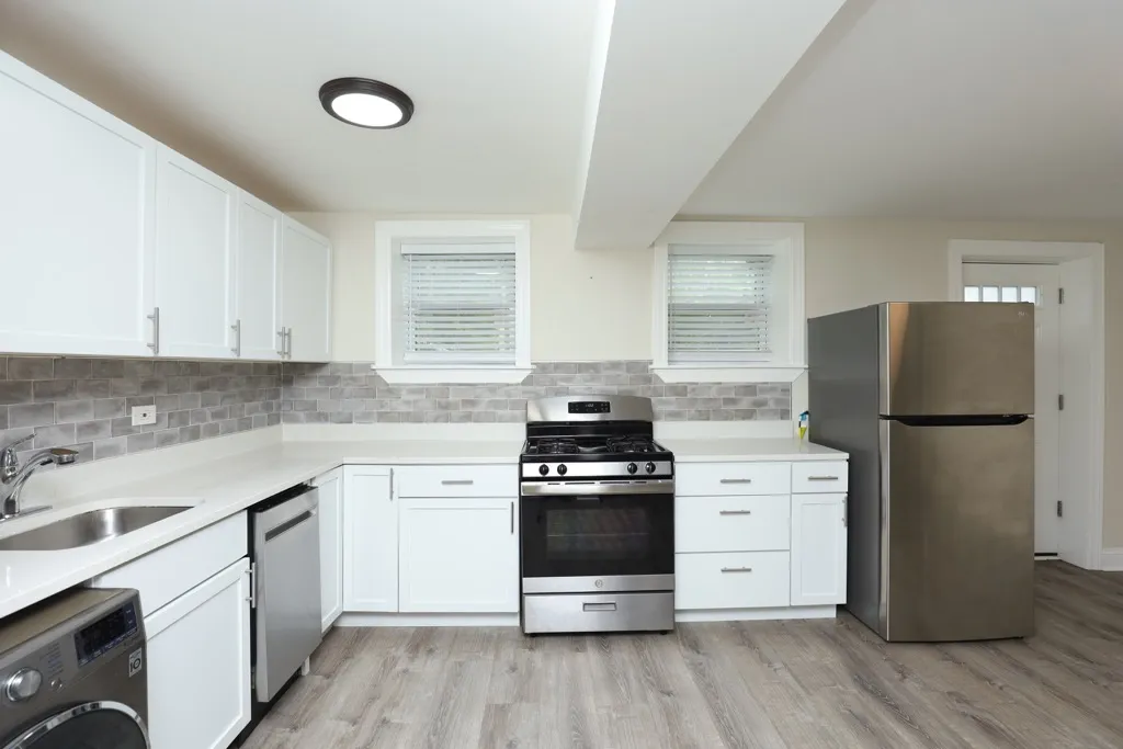 856 W George St, ,  60657, USA 60657-unit#G-Chicago-IL