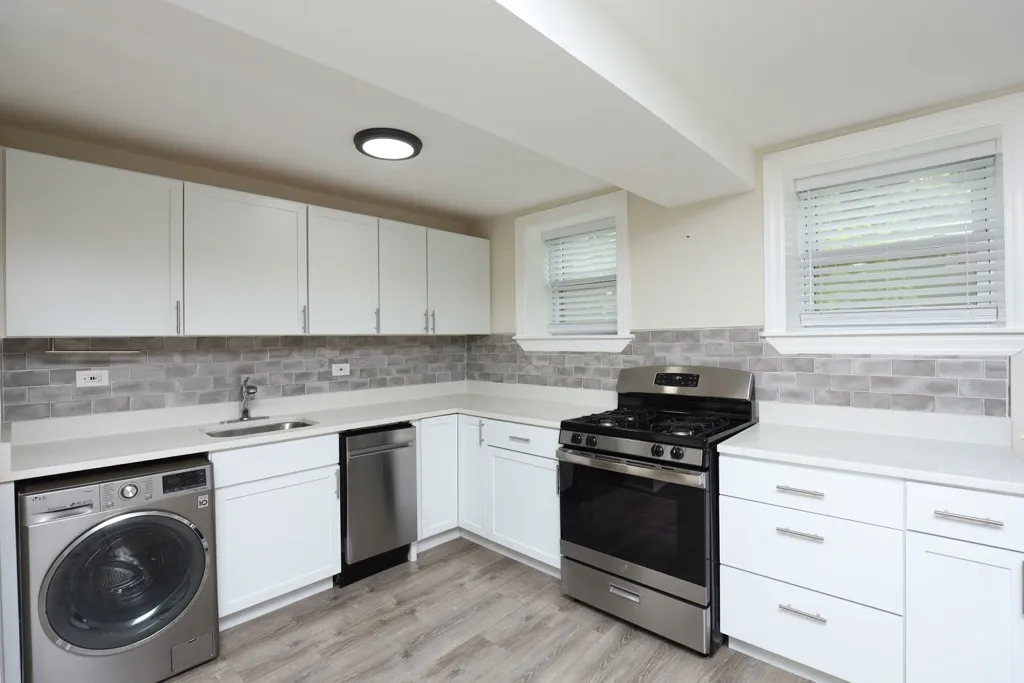856 W George St, ,  60657, USA 60657-unit#G-Chicago-IL