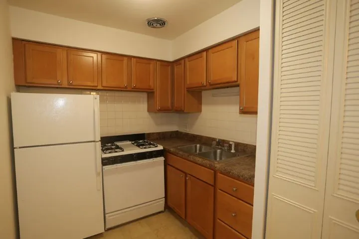 540 W Roscoe St, ,  60657, USA 60657-unit#275-Chicago-IL
