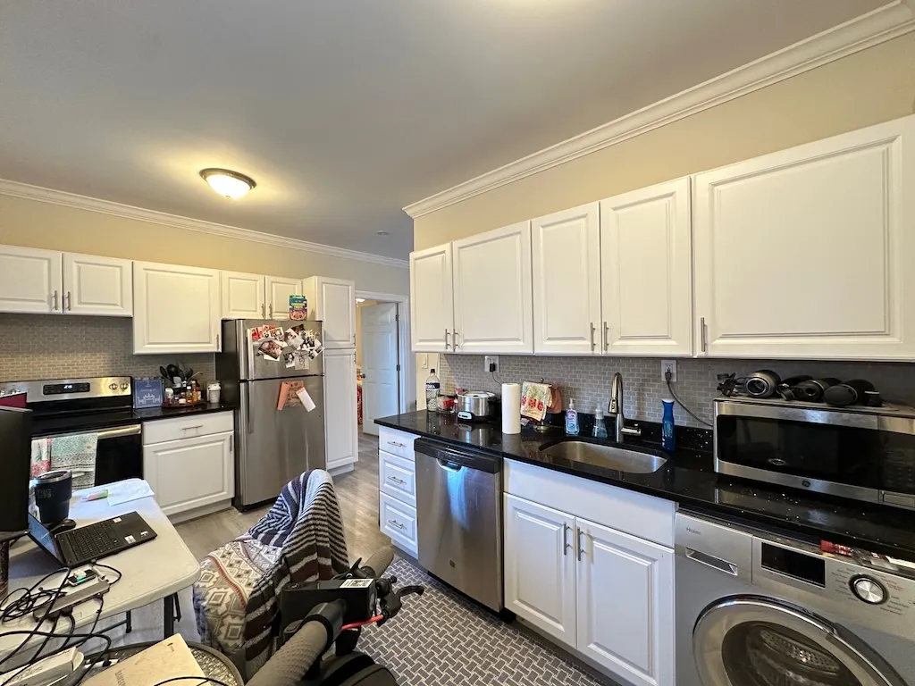 648 W Roscoe St, ,  60657, USA 60657-unit#1N-Chicago-IL