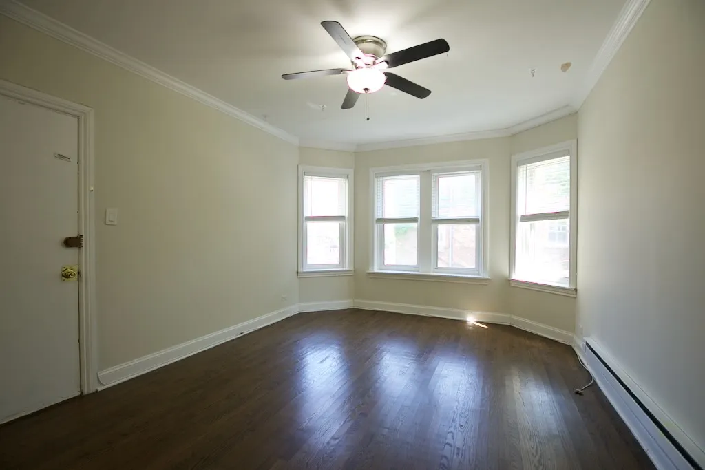646 W Roscoe St, ,  60657, USA 60657-unit#2S-Chicago-IL