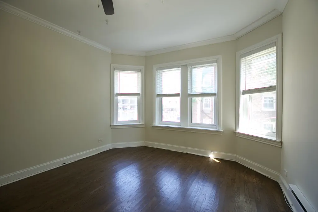 646 W Roscoe St, ,  60657, USA 60657-unit#2S-Chicago-IL