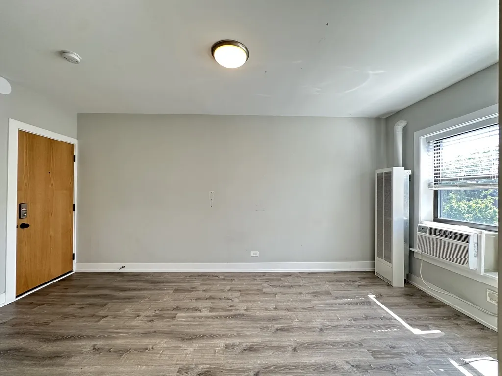 713 W Brompton Ave, ,  60657, USA 60657-unit#63-Chicago-IL