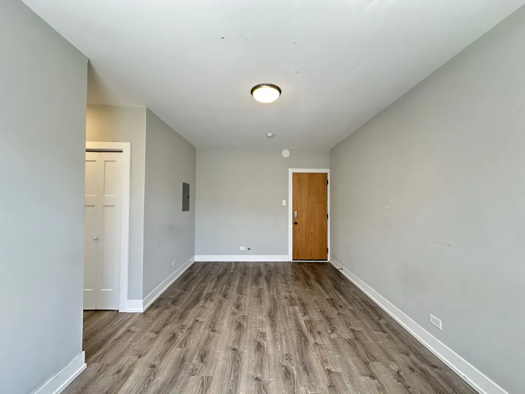 713 W Brompton Ave, ,  60657, USA 60657-unit#63-Chicago-IL