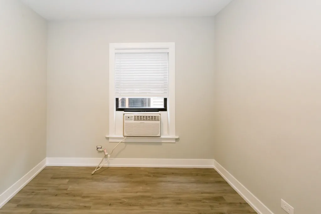 703 W Brompton Ave, ,  60657, USA 60657-unit#17-Chicago-IL