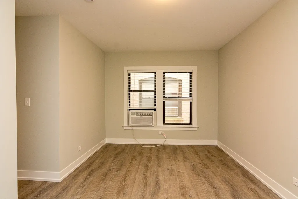 711 W Brompton Ave, , 60657, USA 60657-unit#46-Chicago-IL