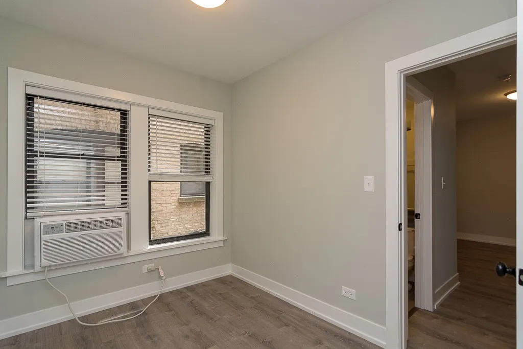 711 W Brompton Ave, , 60657, USA 60657-unit#46-Chicago-IL