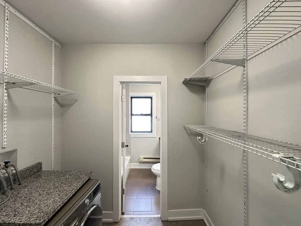 713 W Brompton Ave, ,  60657, USA 60657-unit#65-Chicago-IL