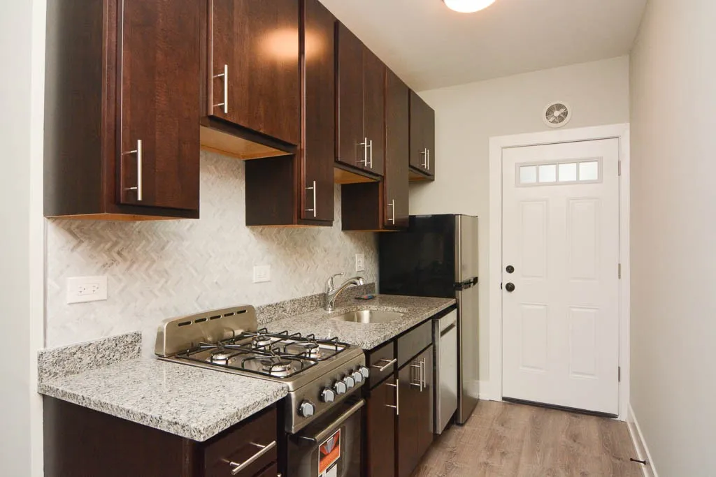 709 W Brompton Ave, , 60657, USA 60657-unit#38-Chicago-IL