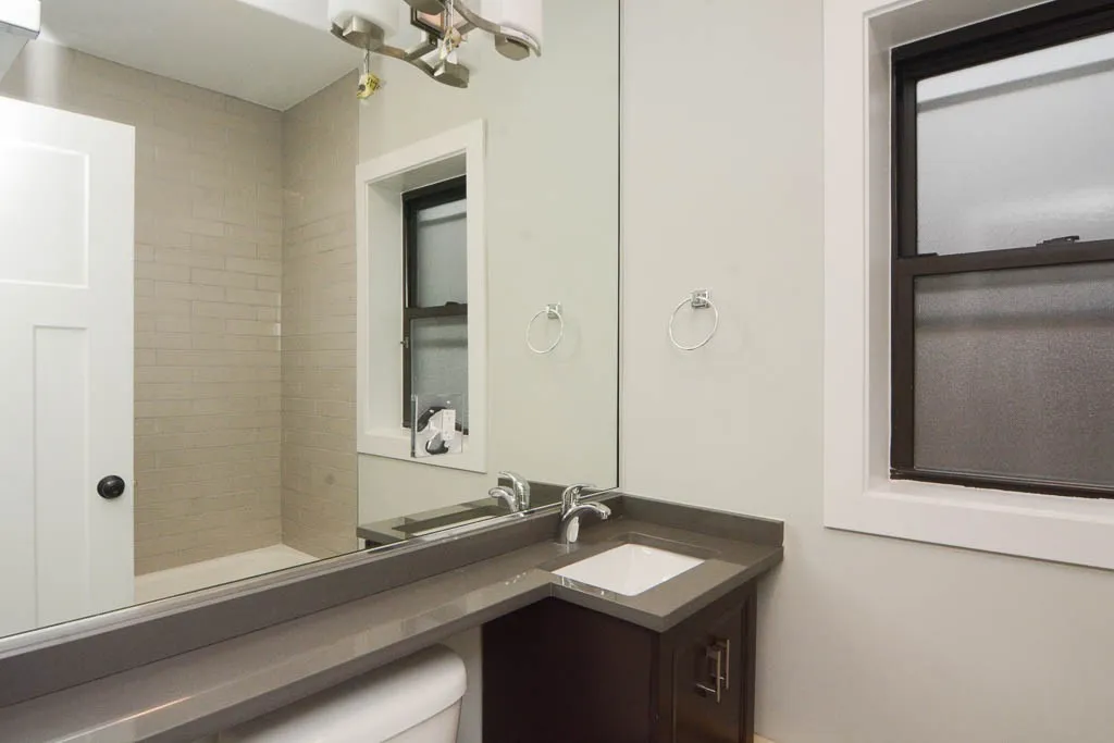 709 W Brompton Ave, , 60657, USA 60657-unit#38-Chicago-IL
