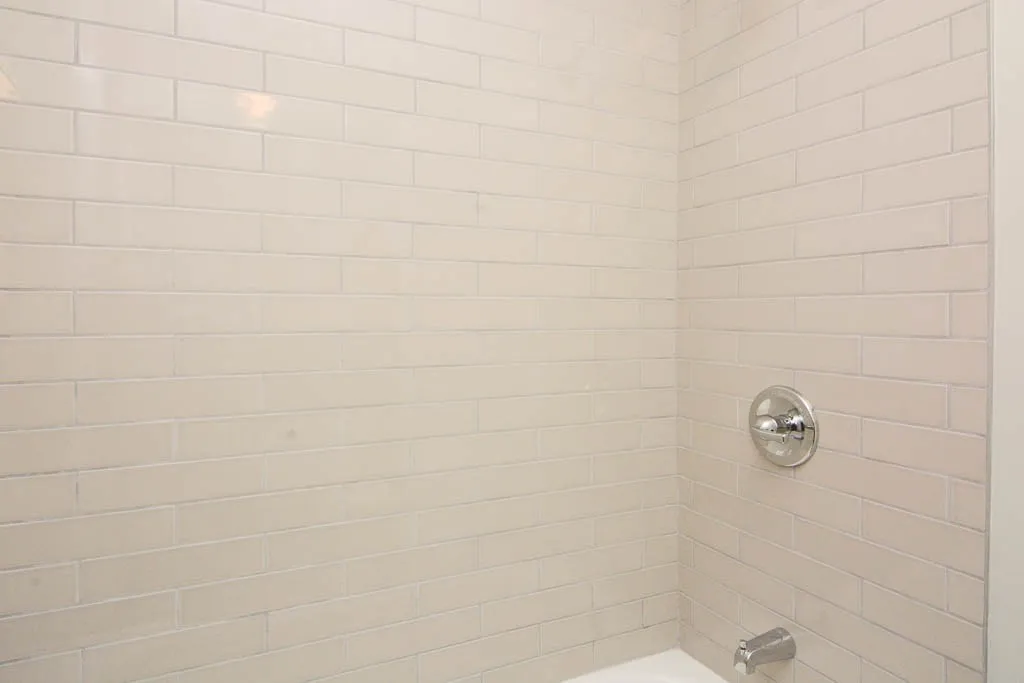 709 W Brompton Ave, , 60657, USA 60657-unit#38-Chicago-IL